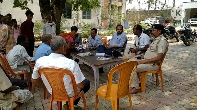 सिरदला व परना डाबर थाना परिसर में शनिवार को जनता दरबार का किया गया आयोजन, तीन मामलों का किया गया निष्पादन