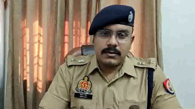 थाना ताजगंज क्षेत्र महिला के शब्द मिलने की सूचना पर डीसीपी सूरज राय जी की वाइट 