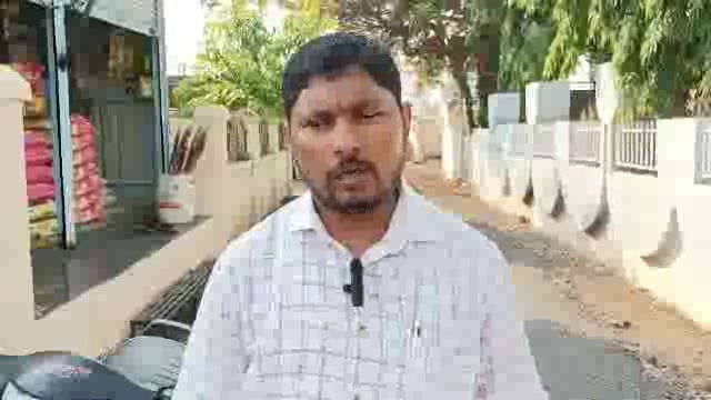 आटपाडी येथील पीडब्ल्यूडी चे अधिकारी बुरले यांच्यावर कारवाई करावी अन्यथा 29 मे ला मनसे स्टाईल तोडफोड आंदोलन