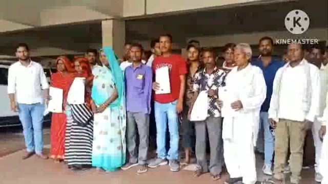 निजामाबाद क्षेत्र के ग्रामीणों ने जिलाधिकारी को दिया ज्ञापन लगाई न्याय की गुहार