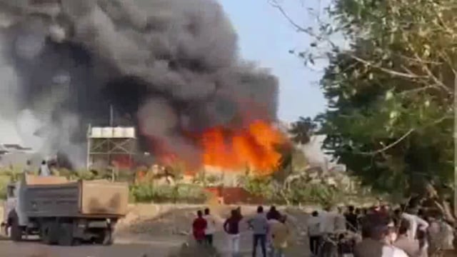 गुजरात के राजकोट में गेमिंग ज़ोन में आग लगने से बच्चों सहित 20 लोगों की मृत्यु