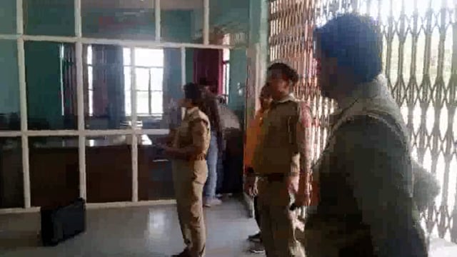 राजकीय महाविद्यालय माट में डिजिटल लाइब्रेरी से हुई लाखों के सामान की चोरी सीओ ने किया निरीक्षण