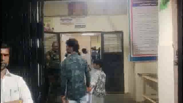 शेकापूर पाटी जवळ ट्रॅक्टरच्या धडकेत दुचाकी स्वार गंभीर जखमी