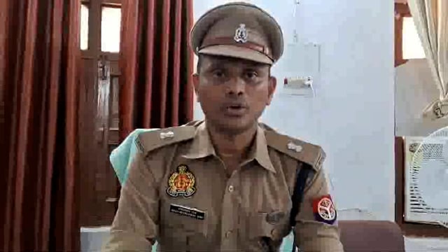 करनैलगंज/गोण्डा - स्थानीय कोतवाली क्षेत्र के करनैलगंज हुजुरपुर मार्ग पर छतई पुरवा के पास हुए सड़क हादसे में बाइक सवार दो