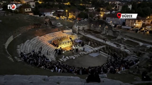 Antik Kent, Öğretmen Korosu İle Şenlendi