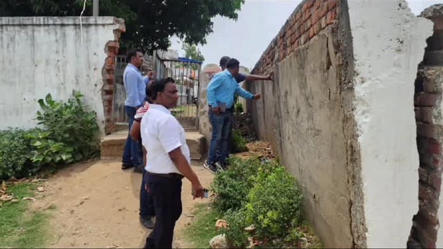 जिला योजना पदाधिकारी ने आर एम खेल मैदान का किया निरीक्षण