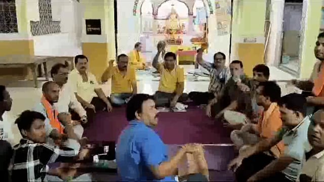 घरघोड़ा मे हिंदू धर्म महासभा ने उठाई आवाज गौ तस्करों के ऊपर पुलिस नहीं कर रही कार्रवाई