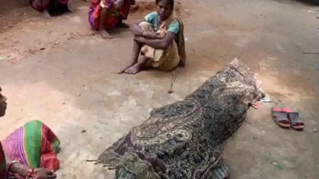  ମୟୁରଭଂଜ ର ମୋରଡ଼ା ବ୍ଲକ ଅନ୍ତର୍ଗତ ହାଣ୍ଡିଭଙ୍ଗା ଲୋଧା କଲୋନୀ ରେ ମୃତ ଦେହ ଉଦ୍ଧାର । ହତ୍ୟା ସନ୍ଦେହ ।