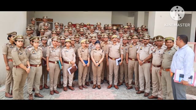पुलिस आयुक्त कमिश्नरेट आगरा द्वारा लागू किया गई साक्ष्य आधारित विवेचना प्रणाली के अनुपालन के क्रम में सहायक पुलिसआयुक्त 