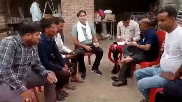 मोबाइल वाणी को जनता के बीच पहुंचने के लिए पत्रकारों की हुई खाईखेड़ा में बैठाक 9899 78 7829 पर आपको मिलेगी निशुल्क सेवा