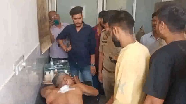 वृंदावन में पड़ोसियों व परदेसियों के विवाद में बीच बचाव कर रहेंअधेड़ को लगी गोली गंभीर रूप से हुआ घायल