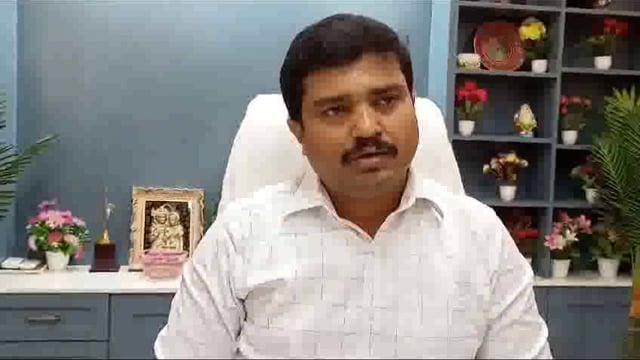 जम्मू-कश्मीर जिले में हुए आतंकी हमले में बलरामपुर जिले के दो श्रद्धालुओं की मौत 12घायल सुनिए क्या कहते हैं डीएम 