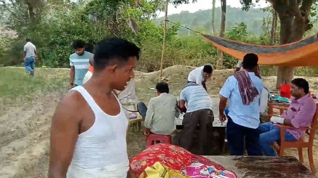 प्रखंड प्रमुख ने आधे दर्जन गांवों का दौरा कर क्षेत्र की समस्याओं से हुए अवगत