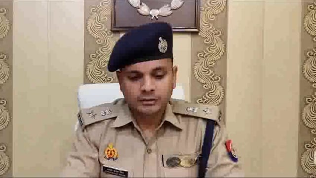 *शाहजहाँपुर पुलिस ने शातिर लुटेरे को घटना के 24 घंटे के अंदर पुलिस मुठभेड़ मे गोली लगने से घायल अभियुक्त को गिरफ्तार कर 