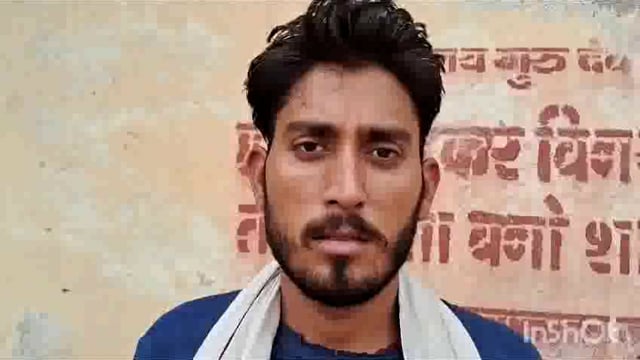 थाना फरह क्षेत्र के अंतर्गत गांव पिंगरी की गलियों में जल भराव आते जाते राहगीरों को करना पड़ता है काफी दिक्कतों का सामना