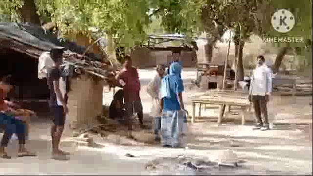 लेेखपाल के सह पर दबगो ने ग्राम सभा की जमीन पर किया अवैध कब्जा ग्रामीणों ने  डीएम से लगाई गुहार 