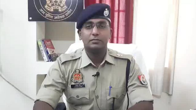  आरक्षी द्वारा इंस्ट्राग्राम पर रील बनाये जाने पर पुलिस कार्यवाही के सम्बन्ध में अपर पुलिस अधीक्षक ग्रामीण चिराग जैन 