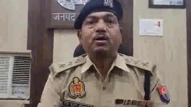 लाई चना भूंजकर जीवन यापन करने वाले युवक का गला रेतकर हत्या, दो हत्यारोपी गिरफ्तार 
सीओ राम सूरत सोनकर की बाइट