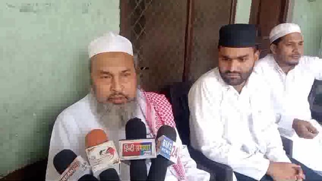 लंढौरा शांतिपूर्ण तरीके से मनाया गया ईद उल अजहा का त्योहार देश में अमन और शांति की दुआ मांगी गई 