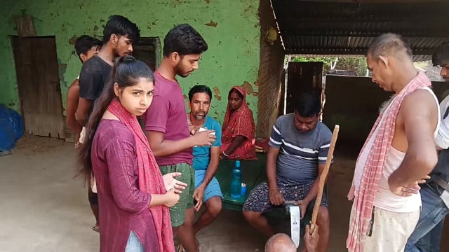 प्रखंड आपूर्ति पदाधिकारी के नेतृत्व में ईकेवाईसी का कार्य युद्ध स्तर पर जारी