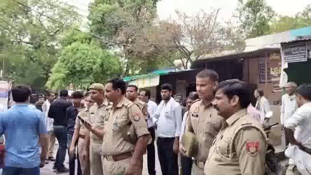 विवाहित संदिग्ध मौत को लेकर मायका पक्ष के लोग एसपी कार्यालय पहुंचे ससुरालयों पर लगाया दहेज हत्या का आरोप