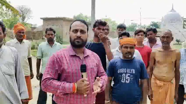 तुलसीपुर विकासखंड का पांचपकड़ी ग्राम विकास से कोसों दूर ग्रामीण परेशान।