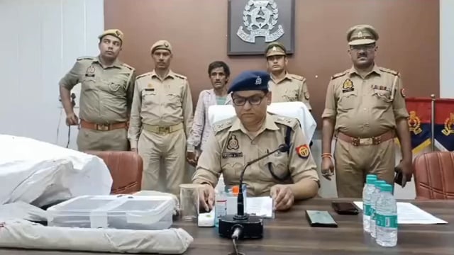 गोवर्धन पुलिस ने अवैध हथियार बनाने वाली फैक्ट्री पर की छापा मार करवाई