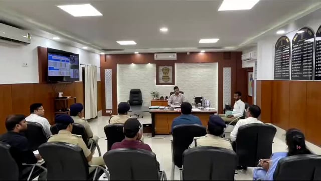 जिला पदाधिकारी ने खनन टास्क फोर्स की बैठक; कार्रवाई के लिए दिए आवश्यक दिशा निर्देश