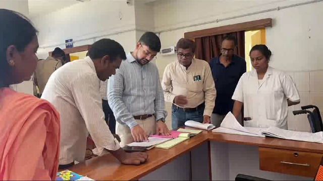 जिला पदाधिकारी ने समुदायिक स्वास्थ्य केंद्र रजौन का किया औचक निरीक्षण; दिए आवश्यक दिशा निर्देश