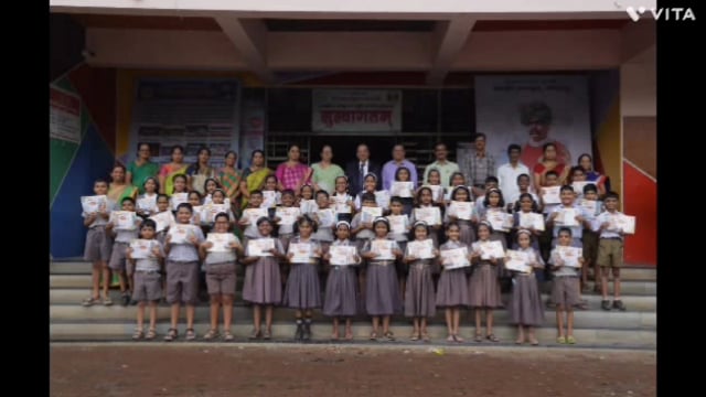 शैलाजी वणाजी संगवी विद्यालयात प्रज्ञा शोध परीक्षेत यशस्वी विद्यार्थ्यांचे बक्षीस वितरण समारंभ पार पडला.