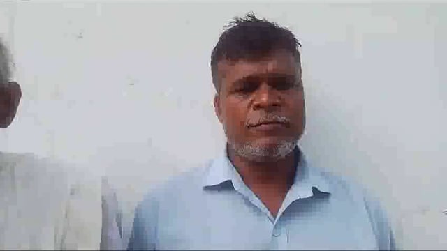 बाघराय थाना क्षेत्र के देवरीहरदोपट्टी में खडंज्जे को उखाड़ने पर ग्रामीणों में आक्रोश उप जिलाधिकारी कुंडा से की शिकायत,