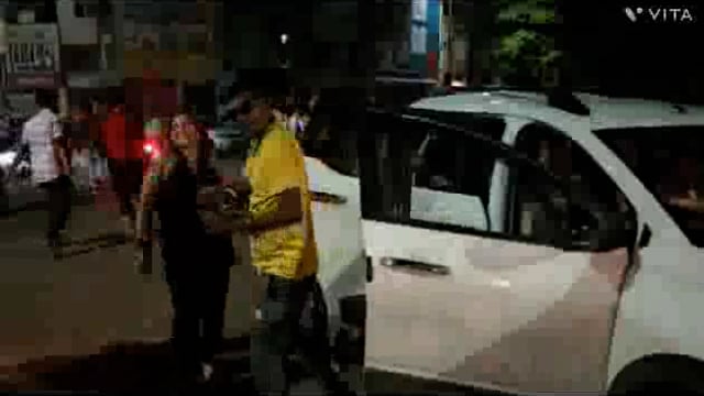 विश्वचषक क्रिकेट मध्ये भारता च्या विजयाचा जलौश छत्रपती शिवाजी महाराज चौकात दिवाळी जल्लोष साजरा केला