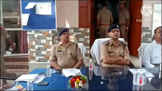 कोतवाली थाना क्षेत्र नए कानून को लेकर बैठक कर किया सेमिनार शहर क्षेत्र में किया पैदल भ्रमण 