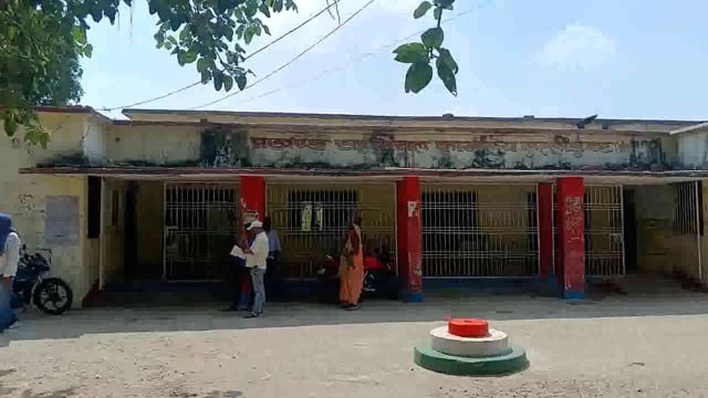 DMके निर्देश पर प्रखंड आपूर्ति पदा०ने प्रखंड के सभी डीलरों के साथ की बैठक, 24 जुलाई तक ई केवाईसी करने का दिया निर्देश 