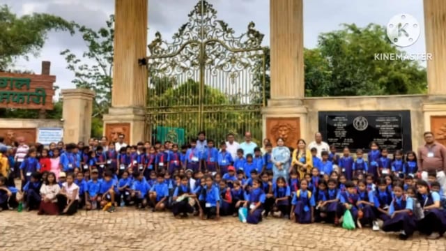 पीएमश्री (प्राथमिक स्तर) शालाओं के बच्चों को जंगल सफारी का कराया गया शैक्षिक भ्रमण