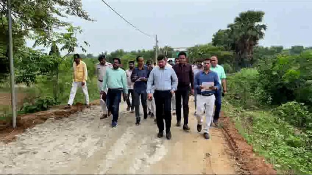 डीएम ने कांवरिया पथ पर अतिक्रमण को लेकर अधिकारियों को दिए निर्देश, तैयारी का लिया जायजा