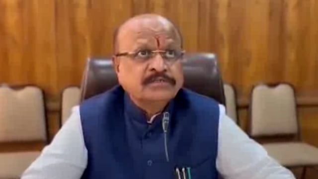 ,,मुख्यमंत्री-माझी लाडकी बहीण योजनेपासून एकही पात्र महिला वंचित राहू नये- पालकमंत्री डॉ. सुरेश खाडे