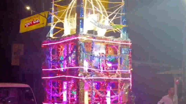 ଭଦ୍ରକ ଜିଲ୍ଲା ର ବିଭିନ୍ନ ସ୍ଥାନ ମଧ୍ୟରୁ ବାସୁଦେବ ପୁର ଠାରେ ମହା ଆଡ଼ମ୍ବରରେ ମୋହରରମ ପାଳିତ ।