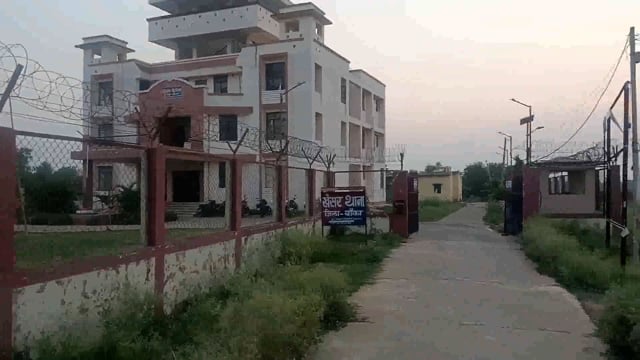 7 लीटर महुआ शराब के साथ एक शराब कारोबारी को पुलिस ने गिरफ्तार कर भेजा जेल