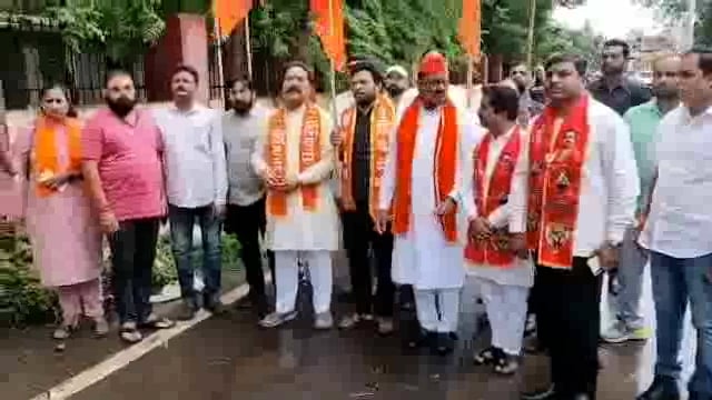 शिवसेना उबाठा ने आज आय जी यांना निवेदन देऊन विशाळ गड वरील दंगल राज्य सरकार,एस पी , जिल्हा प्रशासन यांचा पुर्वनियोजित कट‌