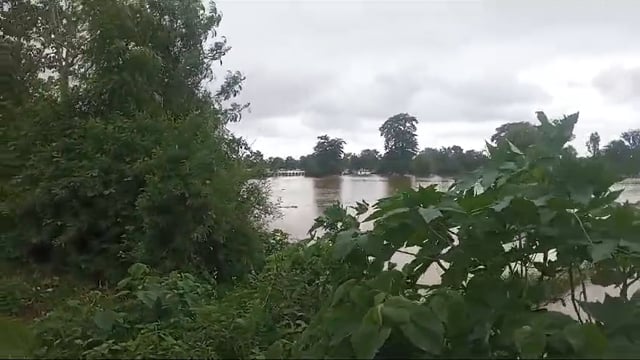 संततधार पावसाने ओढे नाले पात्राबाहेर