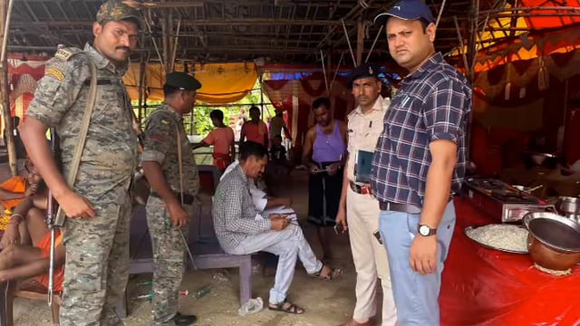 विश्व प्रसिद्ध 22 जुलाई सोमवार से शुरू होने जा रही श्रावणी मेला की तैयारी को लेकर अधिकारियों का कांवरिया पथ का निरिक्षण 