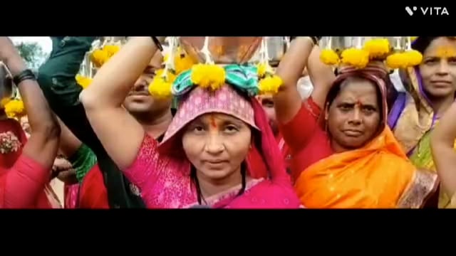 कोल्हापूर में आषाढी यात्रा पी भमाक के साथ शुरू .मंगल और शुक्र के दिनी मनाई जाती है.नदी का नया पाणी लेके त्र्यंबोली लेकर 