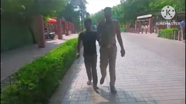 हिमाचल पुलिस और कैदी के बीच गजब का प्रेम दिखा