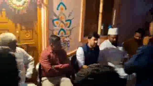 भिंत कोसळून ठार झालेल्या व्यक्तीच्या वारसांना कामगार आयुक्तांकडून 5 लाखांची आर्थिक मदत