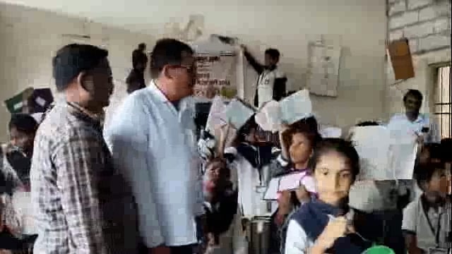 राष्ट्रीय धोरण कार्यक्रमाला उपशिक्षणाधिकारी हाश्मी यांची भेट