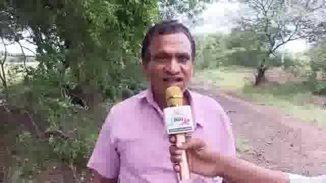 माडगूळे येथील बांधावरील रस्त्याच्या दाव्याला योग्य न्याय मिळाल्याची तक्रारदार शेतकऱ्यांनी व्यक्त केली भावना