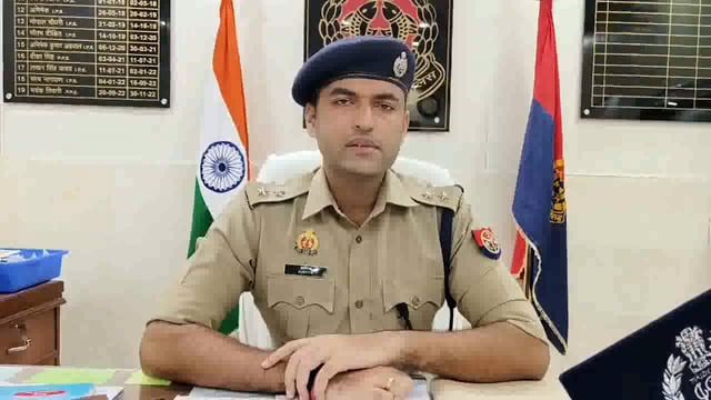 थाना हरी पर्वत सहायक पुलिस आयुक्त द्वारा दी गई वाइट 