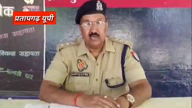 प्रतापगढ़  बच्चों के सामने मां के मुंह पर कालिख पोतीः पेड़ में बांधकर बाल काटे; पंचायत के फरमान पर पति ने की क्रूरता