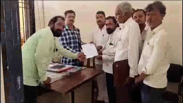 स्वामी विवेकानंद शाळेतील विद्यार्थ्यांची आत्महत्या की हत्या यांची चौकशी करावी,बहुजन विकास अभियानाचे निवेदन